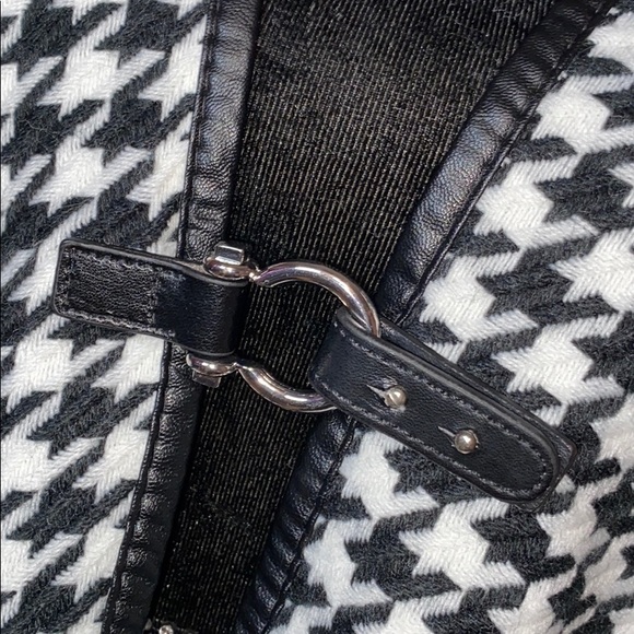 MARC NEW YORK HOUNDSTOOTH PONCHO - Picture 2 of 5